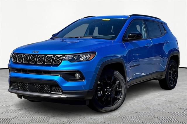 2025 Jeep Compass COMPASS LATITUDE 4X4