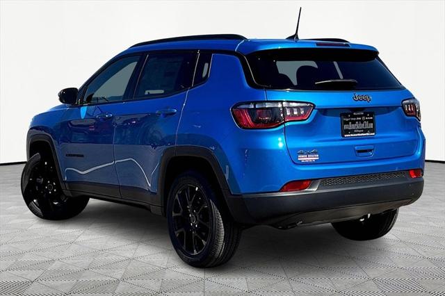 2025 Jeep Compass COMPASS LATITUDE 4X4