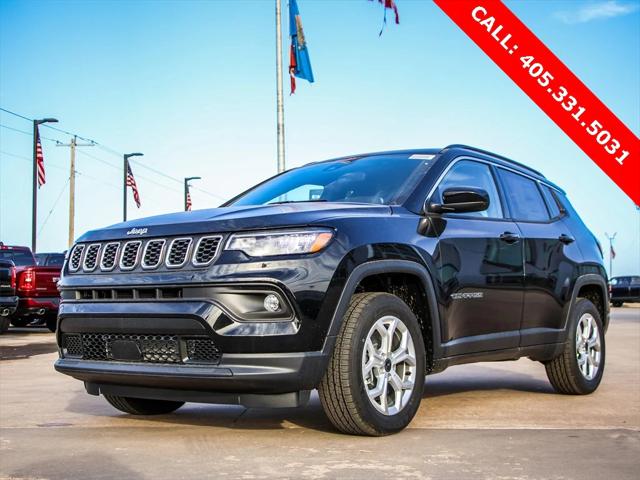 2025 Jeep Compass COMPASS LATITUDE 4X4