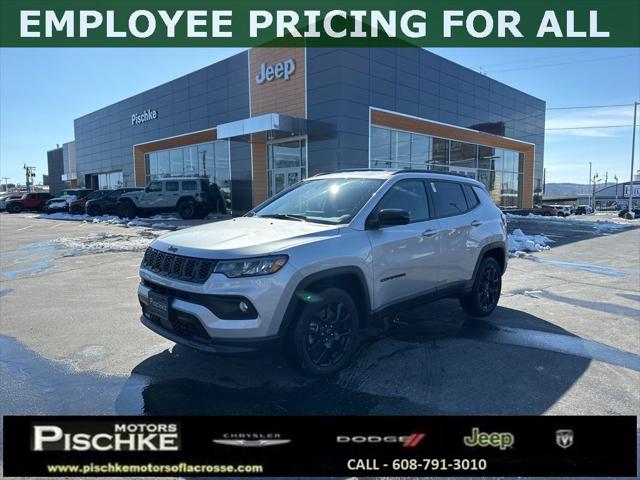 2025 Jeep Compass COMPASS LATITUDE 4X4