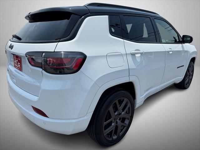 2025 Jeep Compass COMPASS LIMITED 4X4