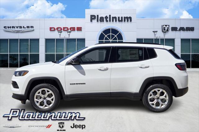 2025 Jeep Compass COMPASS LATITUDE 4X4