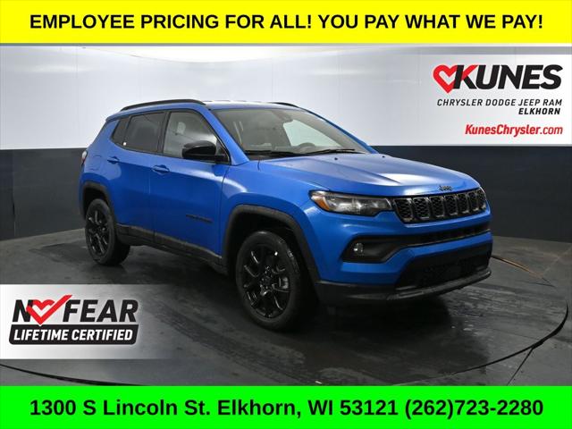 2025 Jeep Compass COMPASS LATITUDE 4X4