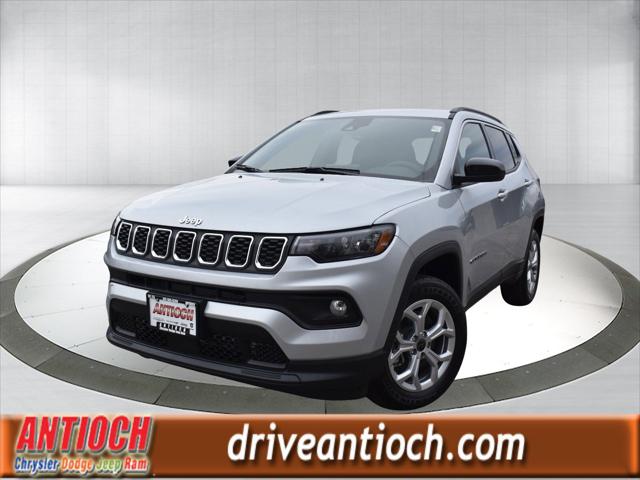 2025 Jeep Compass COMPASS LATITUDE 4X4