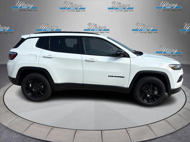 2025 Jeep Compass COMPASS LATITUDE 4X4