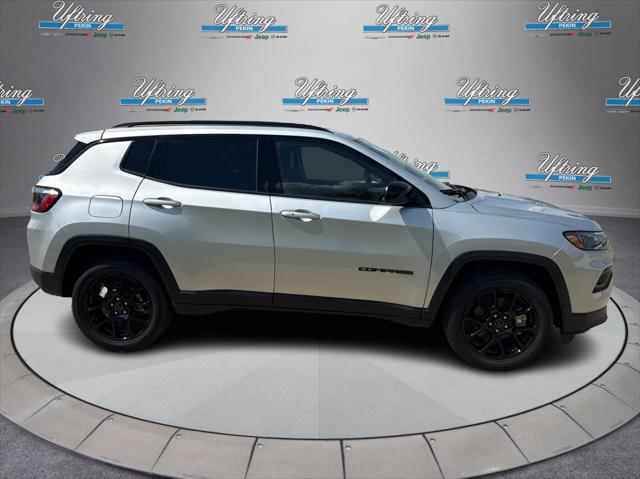 2025 Jeep Compass COMPASS LATITUDE 4X4