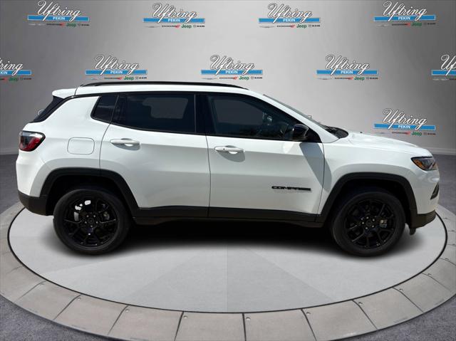 2025 Jeep Compass COMPASS LATITUDE 4X4