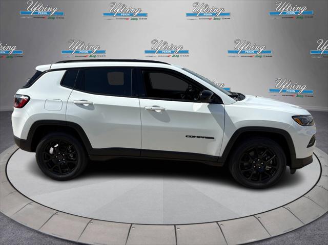 2025 Jeep Compass COMPASS LATITUDE 4X4