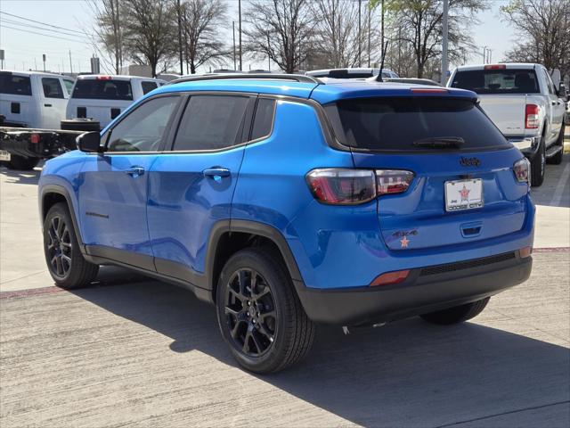 2025 Jeep Compass COMPASS LATITUDE 4X4