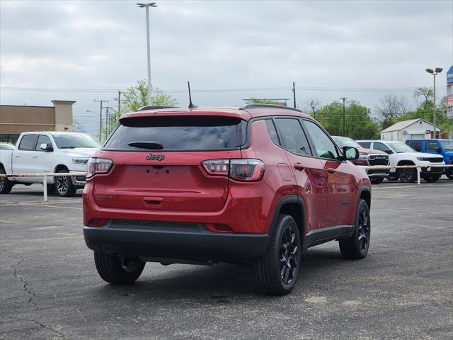 2025 Jeep Compass COMPASS LATITUDE 4X4