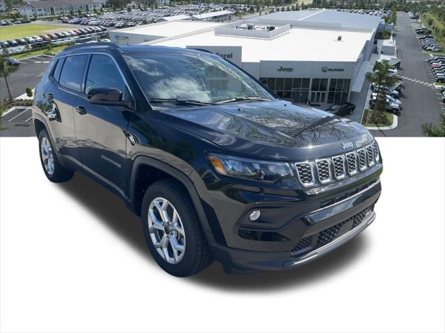 2025 Jeep Compass COMPASS LATITUDE 4X4