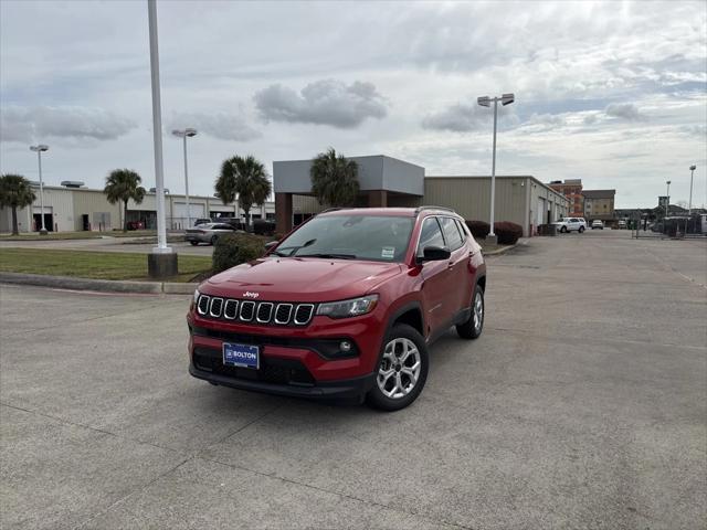 2025 Jeep Compass COMPASS LATITUDE 4X4