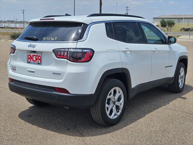 2025 Jeep Compass COMPASS LATITUDE 4X4