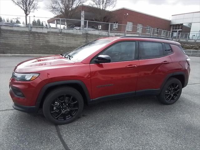 2025 Jeep Compass COMPASS LATITUDE 4X4