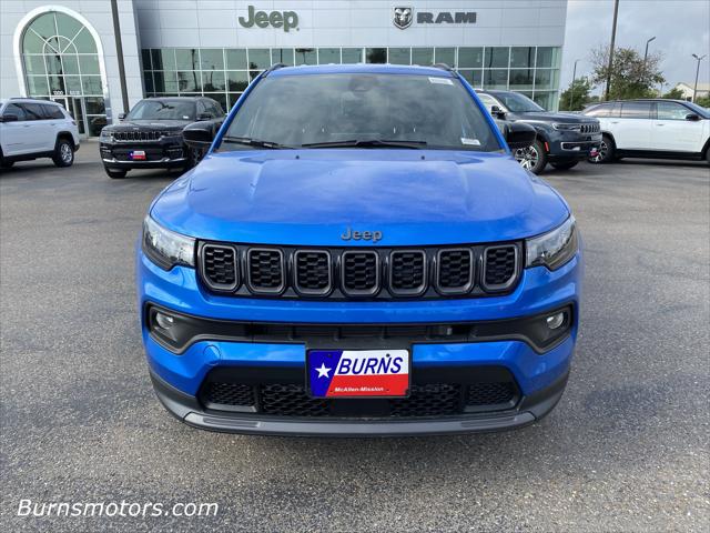 2025 Jeep Compass COMPASS LATITUDE 4X4