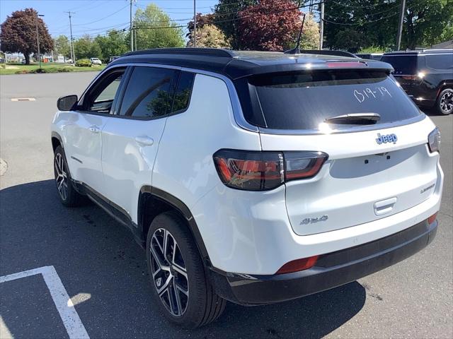 2025 Jeep Compass COMPASS LIMITED 4X4