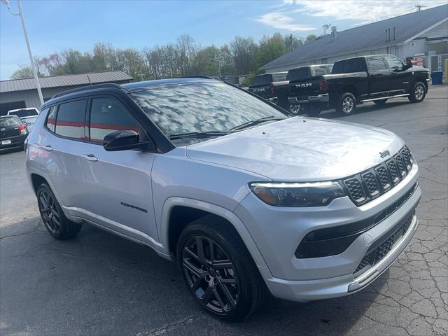 2025 Jeep Compass COMPASS LIMITED 4X4