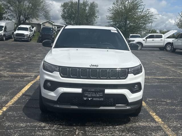 2025 Jeep Compass COMPASS LATITUDE 4X4