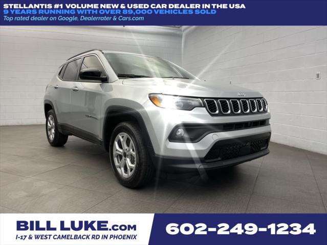 2025 Jeep Compass COMPASS LATITUDE 4X4