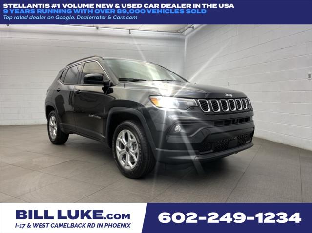 2025 Jeep Compass COMPASS LATITUDE 4X4