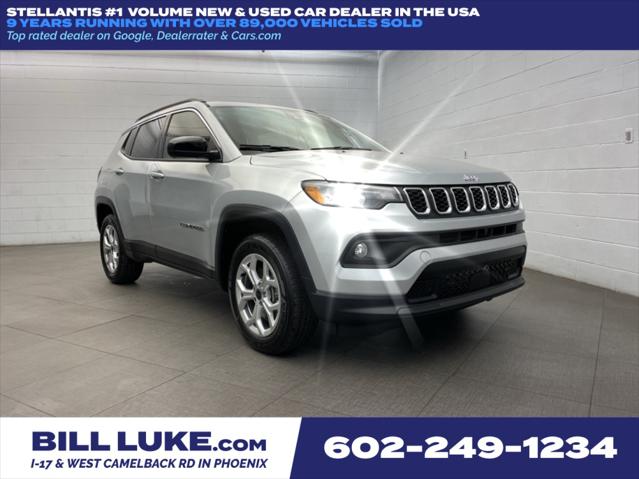 2025 Jeep Compass COMPASS LATITUDE 4X4