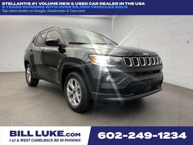 2025 Jeep Compass COMPASS LATITUDE 4X4
