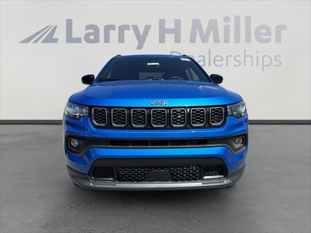 2025 Jeep Compass COMPASS LATITUDE 4X4