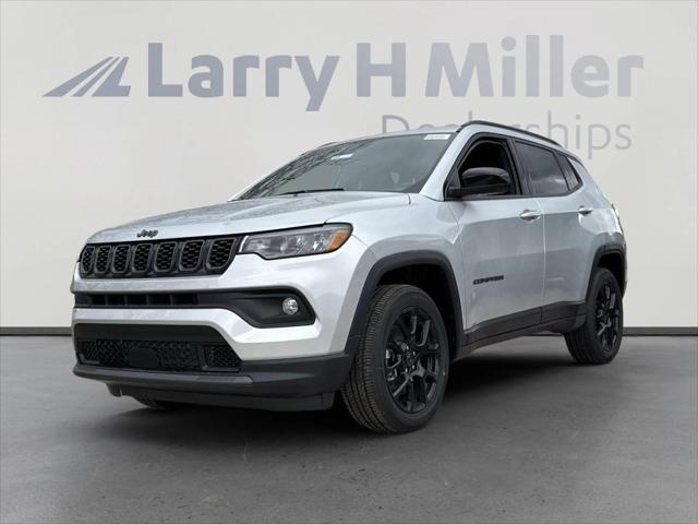 2025 Jeep Compass COMPASS LATITUDE 4X4