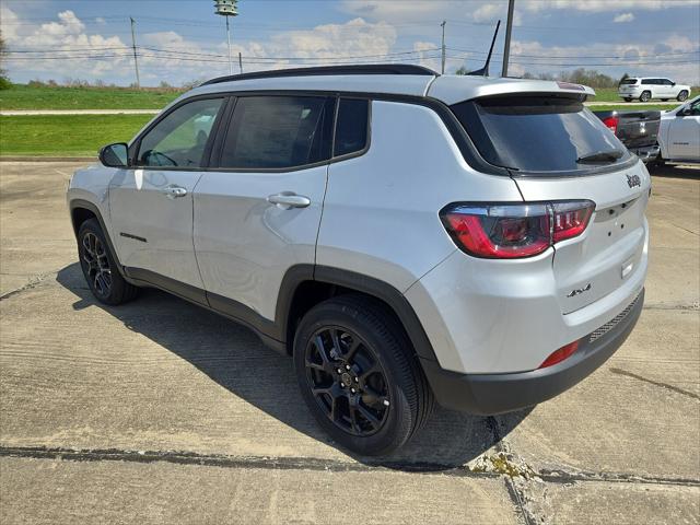 2025 Jeep Compass COMPASS LATITUDE 4X4