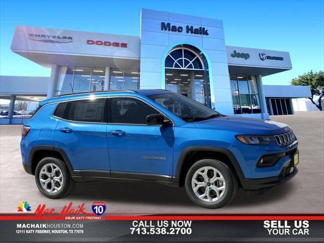 2025 Jeep Compass COMPASS LATITUDE 4X4