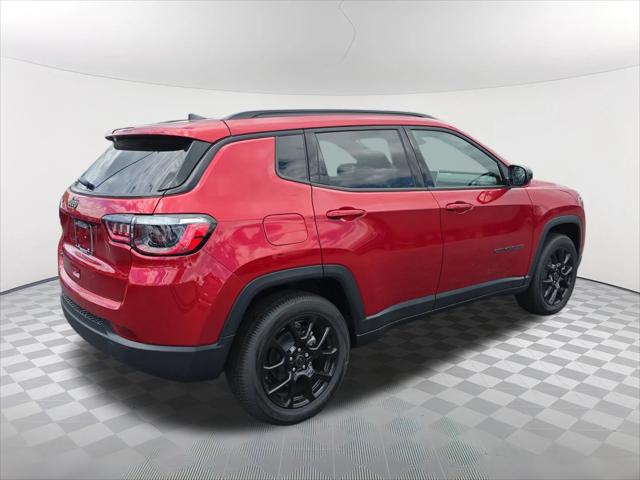 2025 Jeep Compass COMPASS LATITUDE 4X4