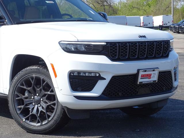 2025 Jeep Grand Cherokee GRAND CHEROKEE SUMMIT RESERVE 4X4