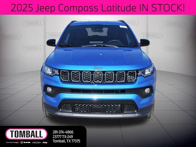 2025 Jeep Compass COMPASS LATITUDE 4X4