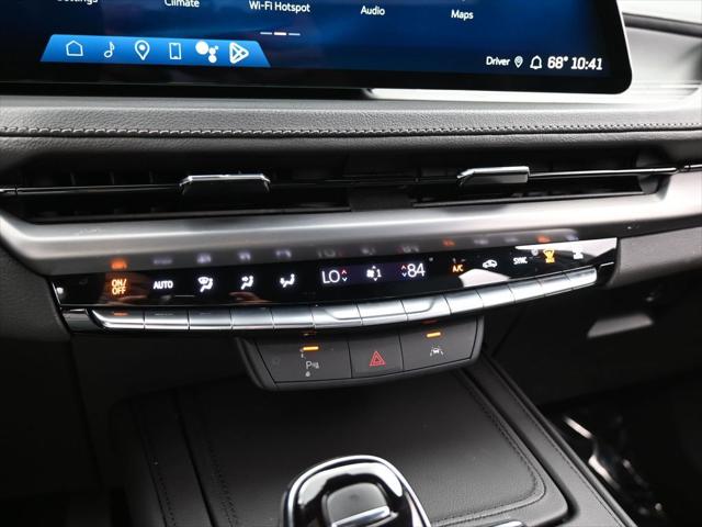 2024 Cadillac XT4 FWD Premium Luxury