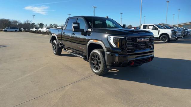 2024 GMC Sierra 2500HD 4WD Crew Cab Standard Bed AT4