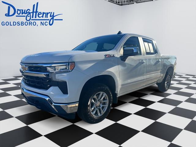 2023 Chevrolet Silverado 1500 4WD Crew Cab Standard Bed LT