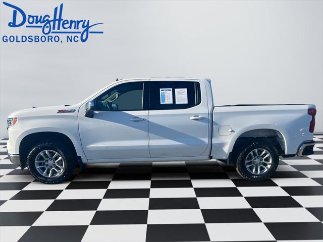 2023 Chevrolet Silverado 1500 4WD Crew Cab Standard Bed LT