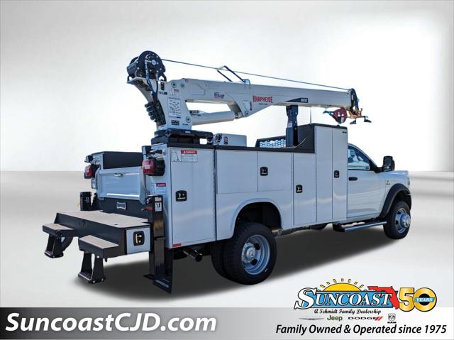 2024 RAM Ram 5500 Chassis Cab RAM 5500 TRADESMAN CHASSIS REGULAR CAB 4X4 84 CA
