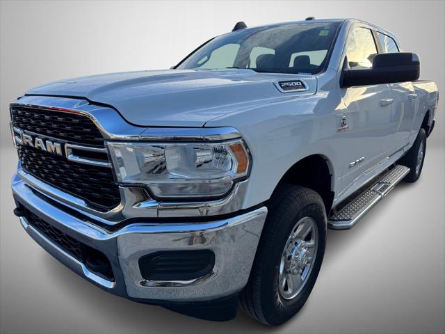 2022 RAM 2500 Big Horn Crew Cab 4x4 64 Box