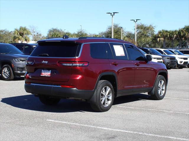 2022 Jeep Grand Cherokee L Laredo 4x2