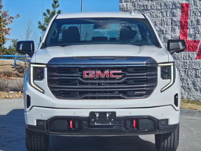 2023 GMC Sierra 1500 4WD Crew Cab Short Box AT4