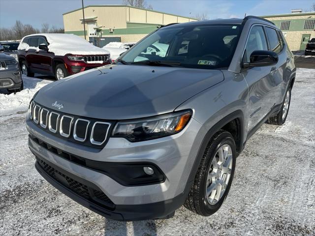 2022 Jeep Compass Latitude Lux 4x4