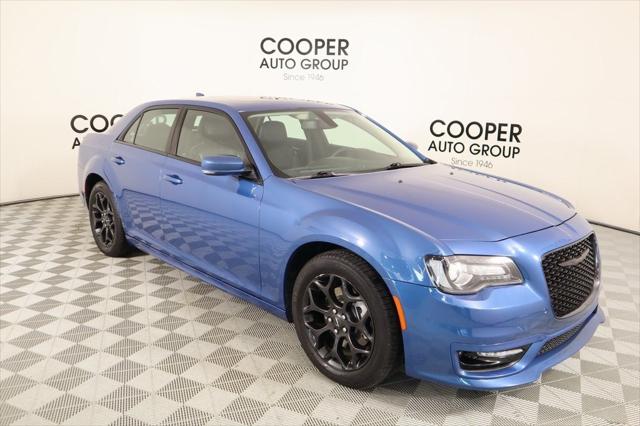 2022 Chrysler 300 Touring L AWD