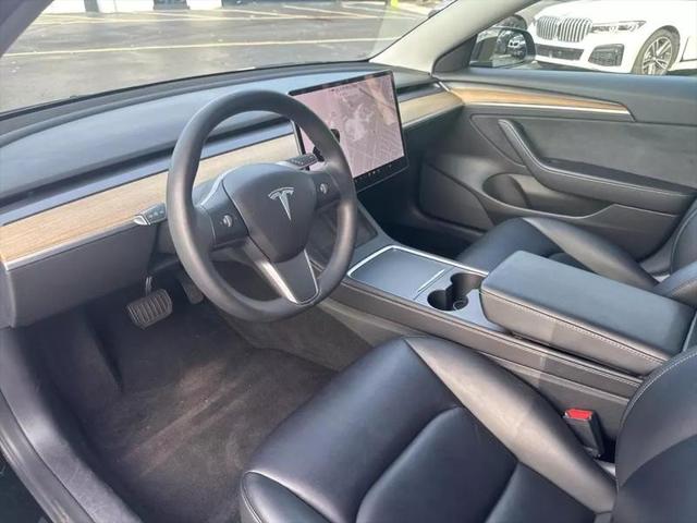 2021 Tesla Model 3 Standard Range Plus Rear-Wheel Drive