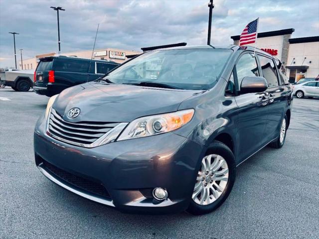 2013 Toyota Sienna XLE V6 8 Passenger for sale in Philadelphia, PA