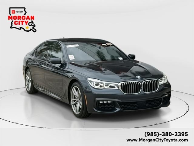 2016 BMW 750i