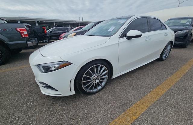 2019 Mercedes-Benz A 220