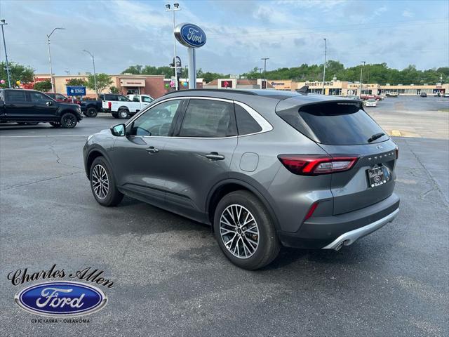 2025 Ford Escape PHEV