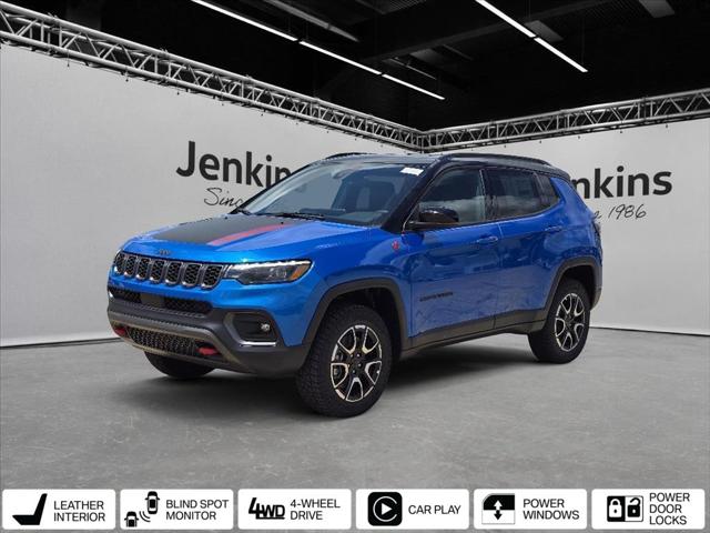 2025 Jeep Compass COMPASS TRAILHAWK 4X4