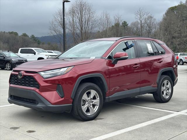 2022 Toyota RAV4 XLE